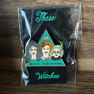 Harry Potter Collectible Pins (set of 9)